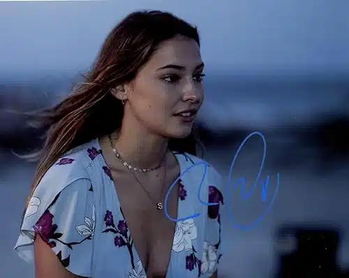 Madelyn Cline OUTER BANKS In Person Signed Photo